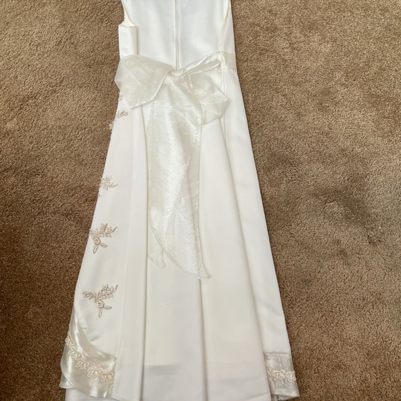 Girl's Long Formal Dress - Picture 2 of 3